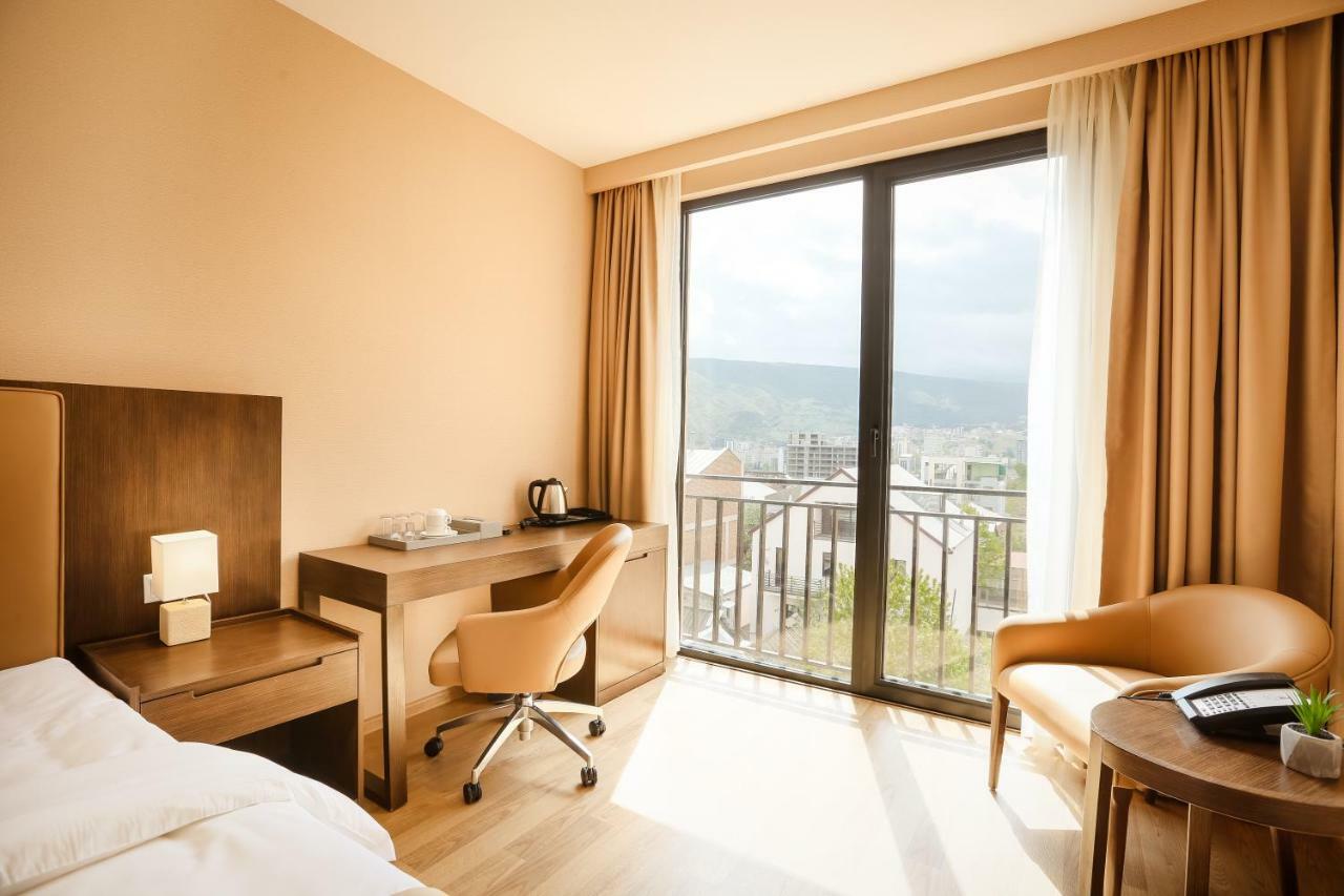 Hotel Elisi By Gtm Tbilisi Zewnętrze zdjęcie